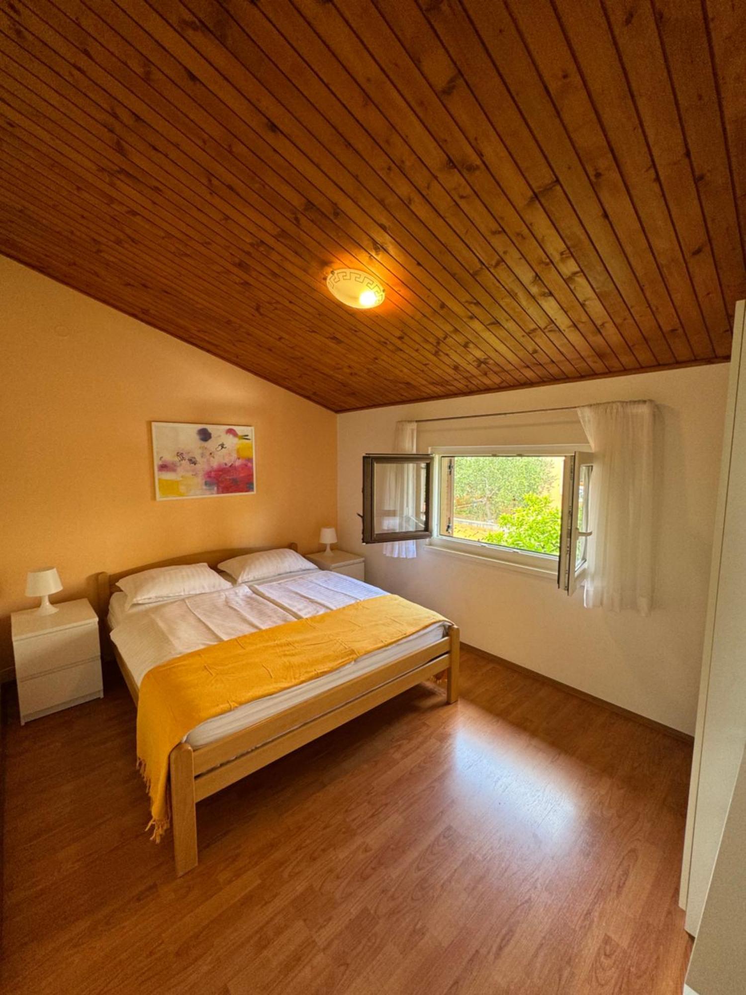 Apartments Creska 629 ราบัซ ภายนอก รูปภาพ