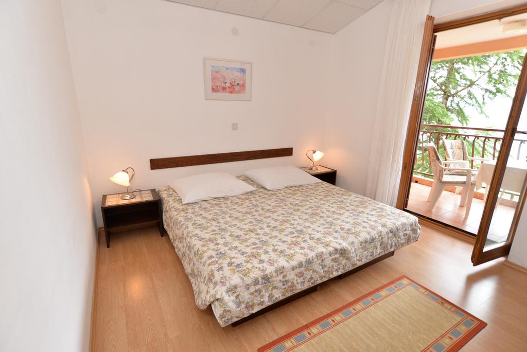 Apartments Creska 629 ราบัซ ภายนอก รูปภาพ