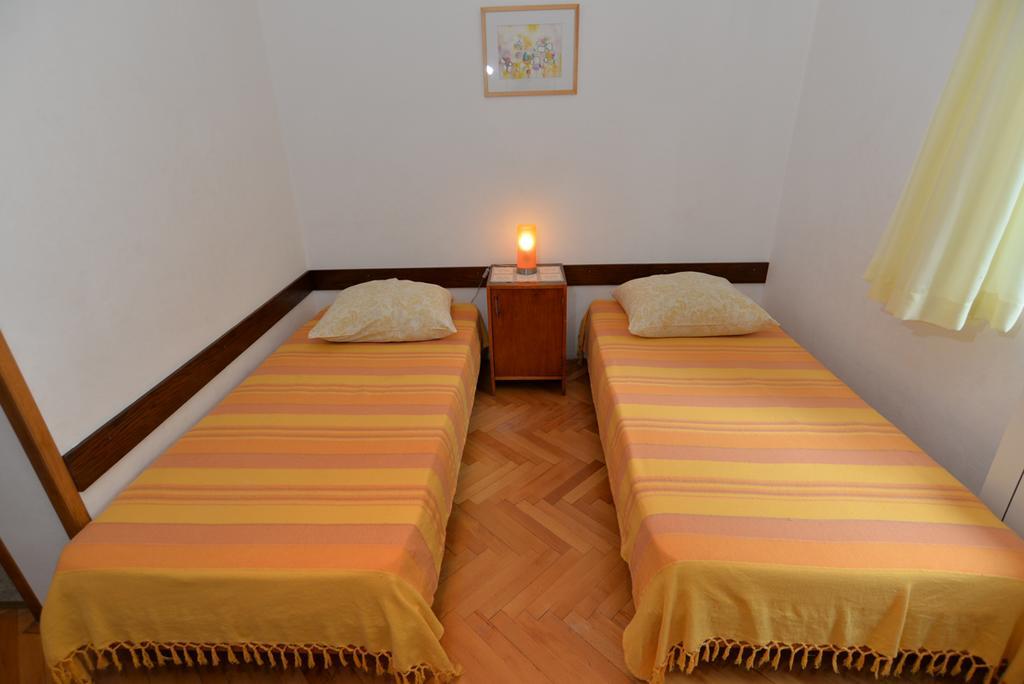 Apartments Creska 629 ราบัซ ภายนอก รูปภาพ