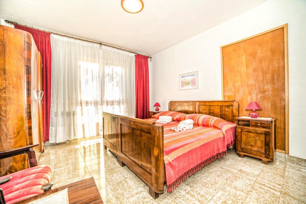 Apartments Creska 629 ราบัซ ภายนอก รูปภาพ