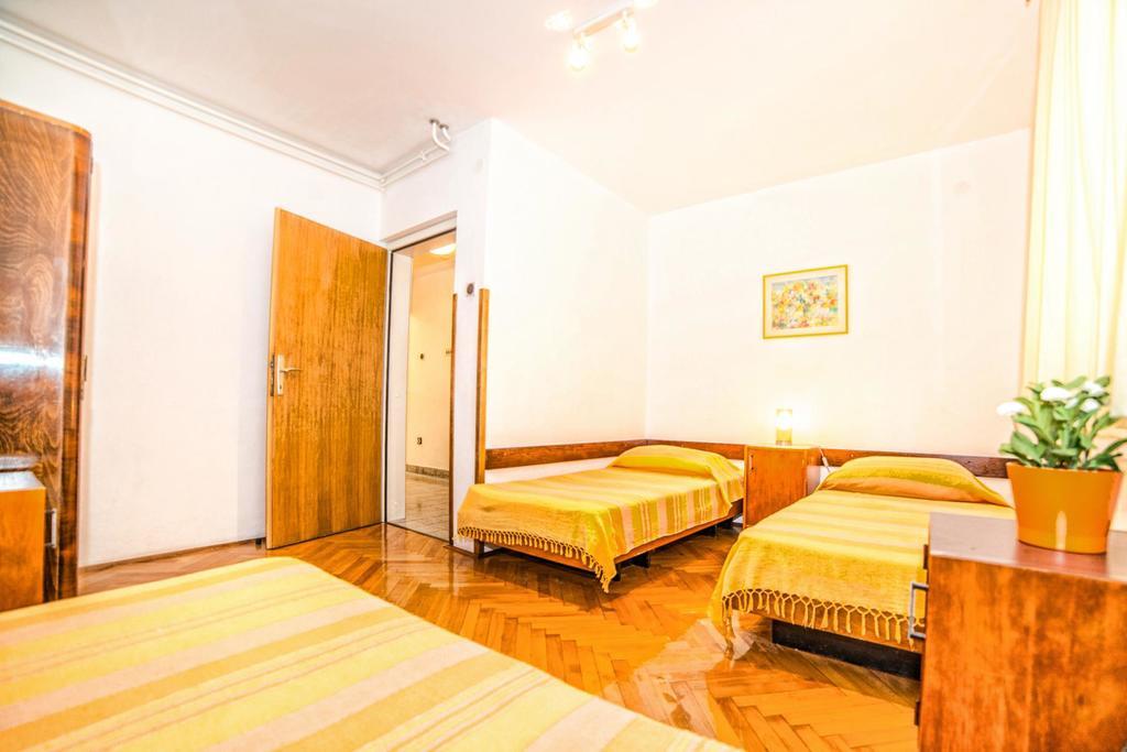 Apartments Creska 629 ราบัซ ภายนอก รูปภาพ
