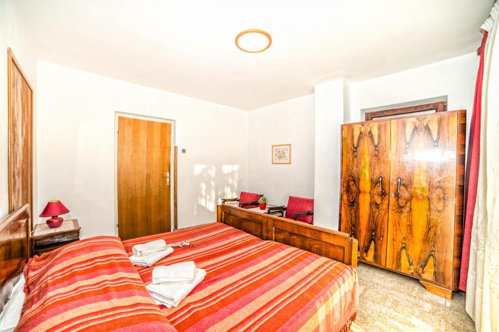 Apartments Creska 629 ราบัซ ภายนอก รูปภาพ