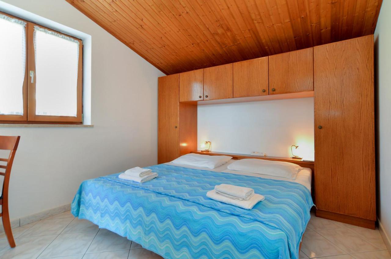 Apartments Creska 629 ราบัซ ภายนอก รูปภาพ